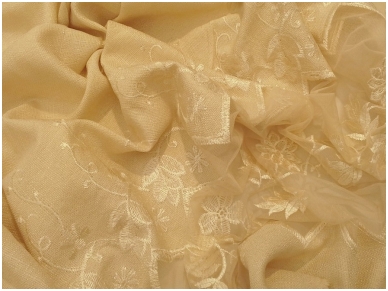 Ткань искусственный лен с вышитыми цветами и сеточкой