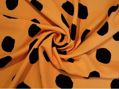 "Silka" suknelinis audinys abstrakcinio rašto