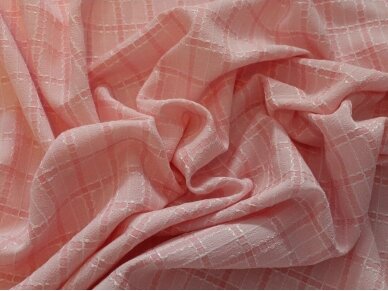 Текстильная ткань нежно розового цвета, в клетку